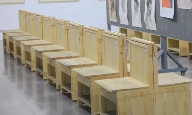 高考美术集训画室怎么加盟(郑州高考美术集训画室收费价目表)