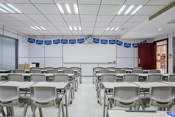 南京新东方考研暑期集训营(南京新东方考研封闭集训营)